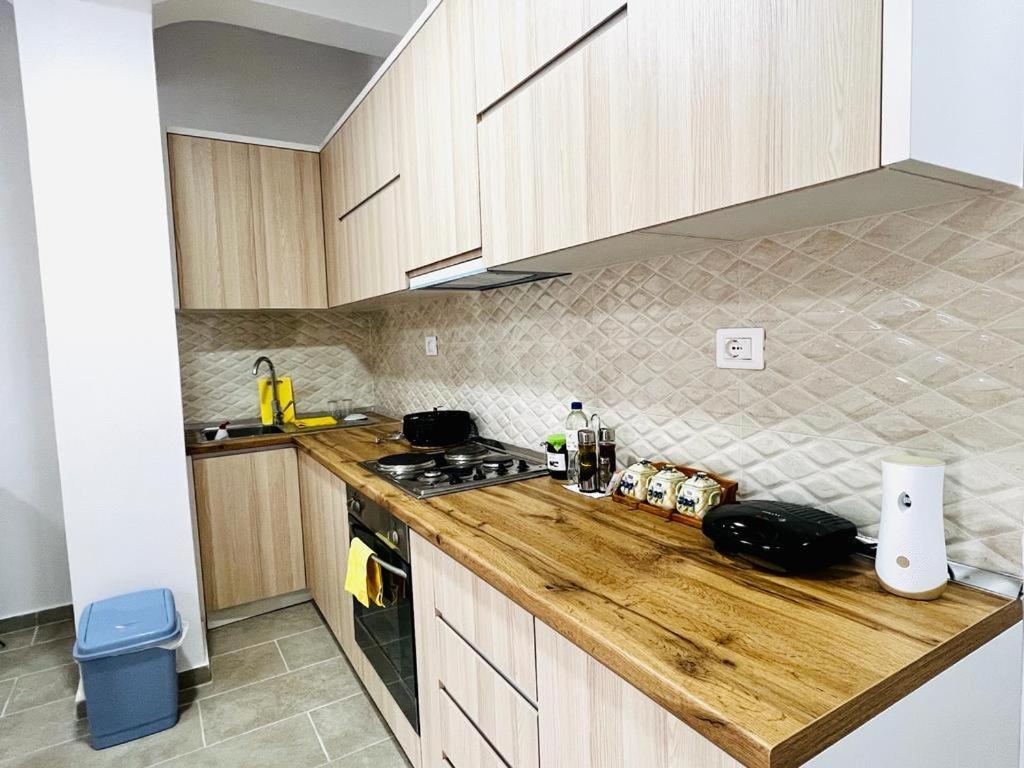 Kristian Apartments Berat Exterior photo