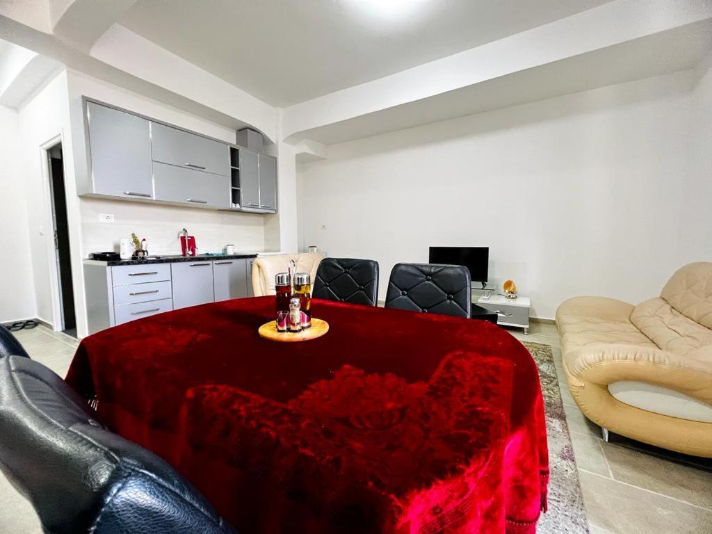 Kristian Apartments Berat Exterior photo