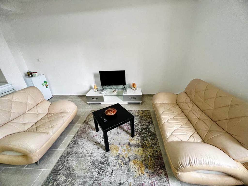 Kristian Apartments Berat Exterior photo